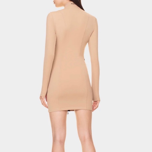 RUDSAK DRESS - Picture 3 of 3